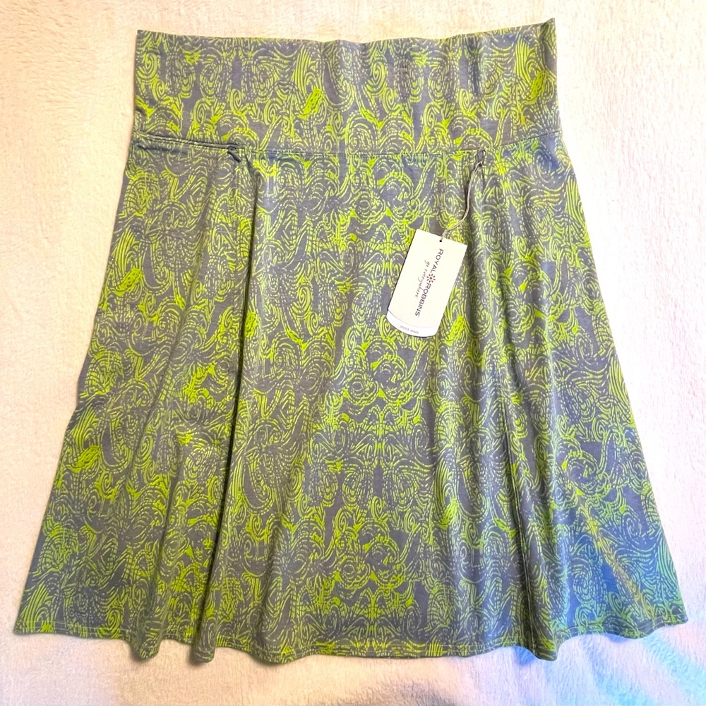 NWT women’s Royal Robbins Essential Henna Skirt Lime Zest Sz Large Zip Pocket